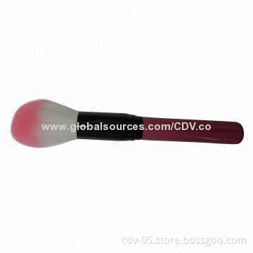 Makeup powder brushes, made of wooden handle and aluminum ferrule with double-color synthetic hair